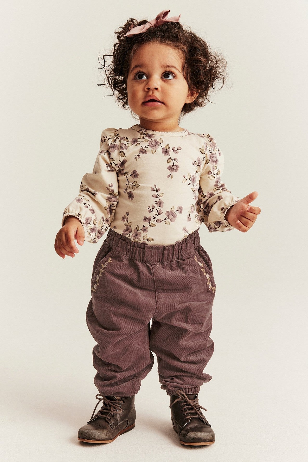 Baby lilac corduroy trousers – Newbie