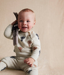 Baby beige knitted air-balloon sweater