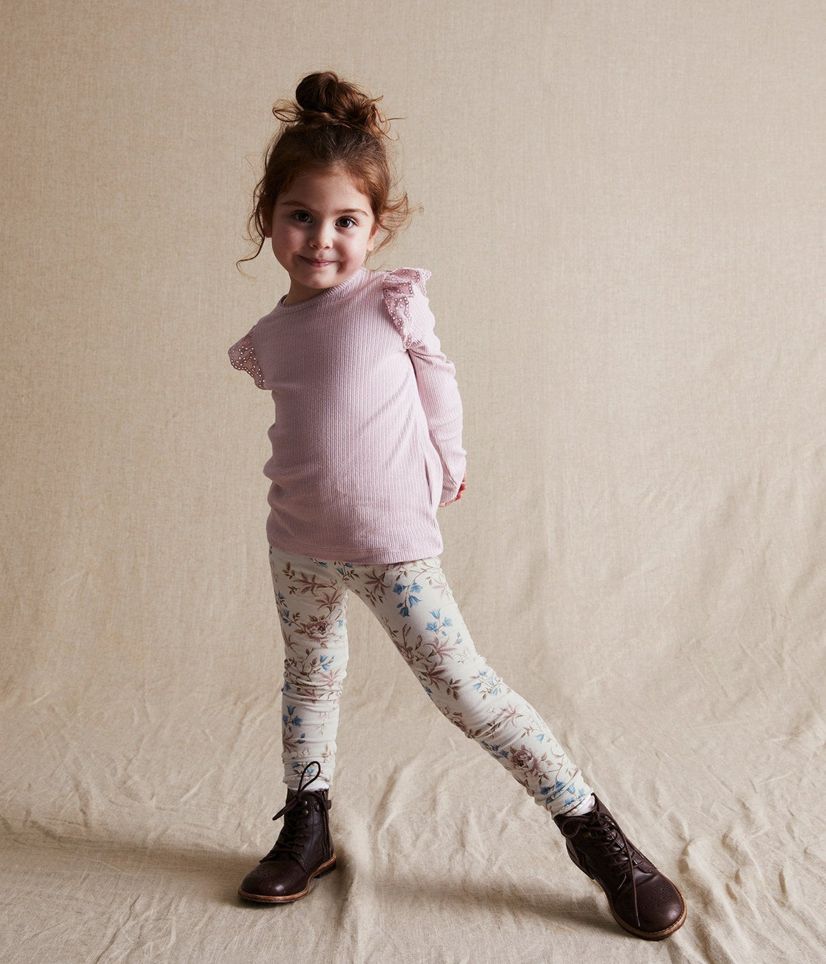 Kids white floral leggings