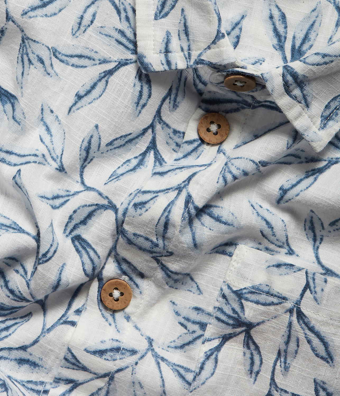 Baby & kids white blue-leafs shirt