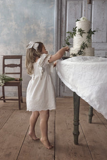Kids white woven embroidery dress