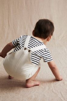 Baby white suspender shorts