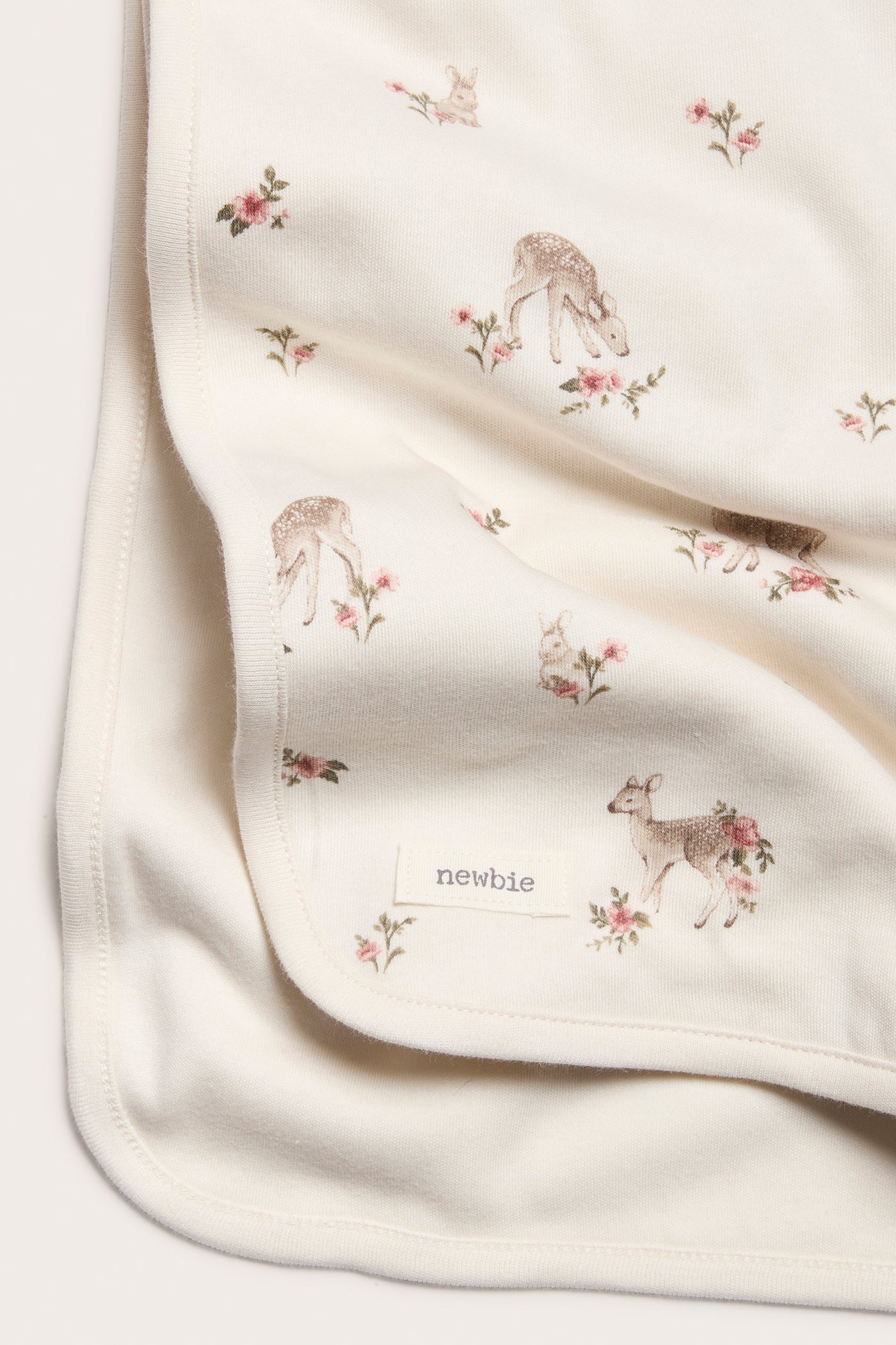 White double jersey deer patterned blanket