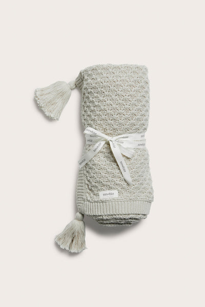 Baby green knitted pattern blanket