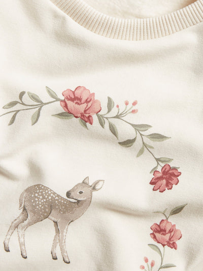 Deer sweatshirt store