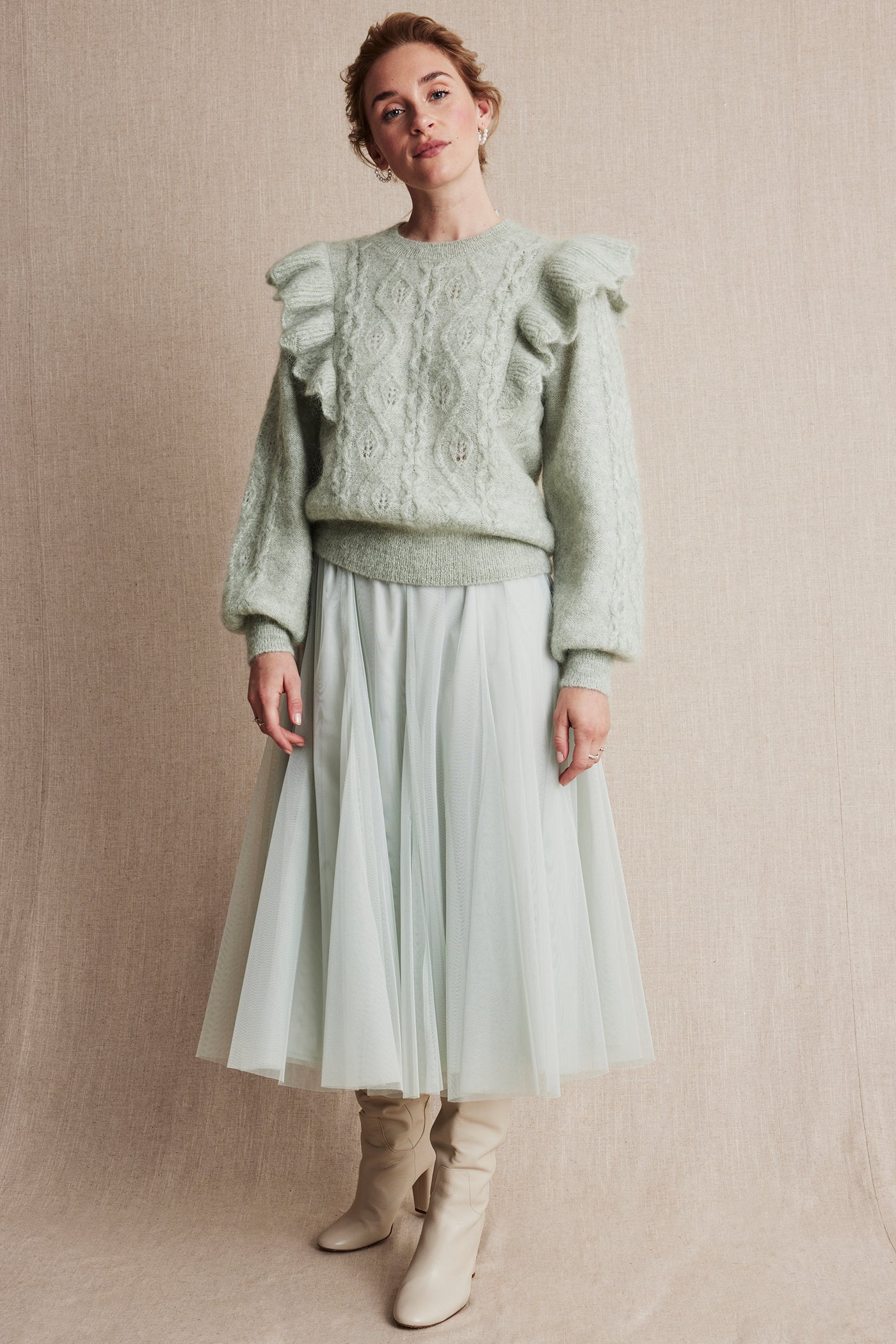 Women's green pattern knitted sweater