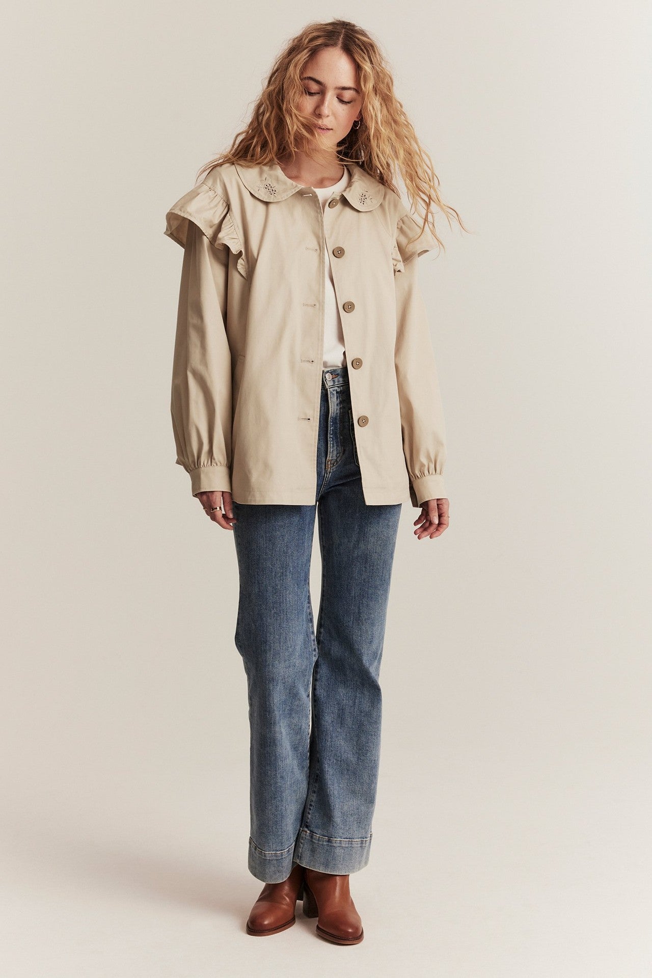 Women's beige short trench coat