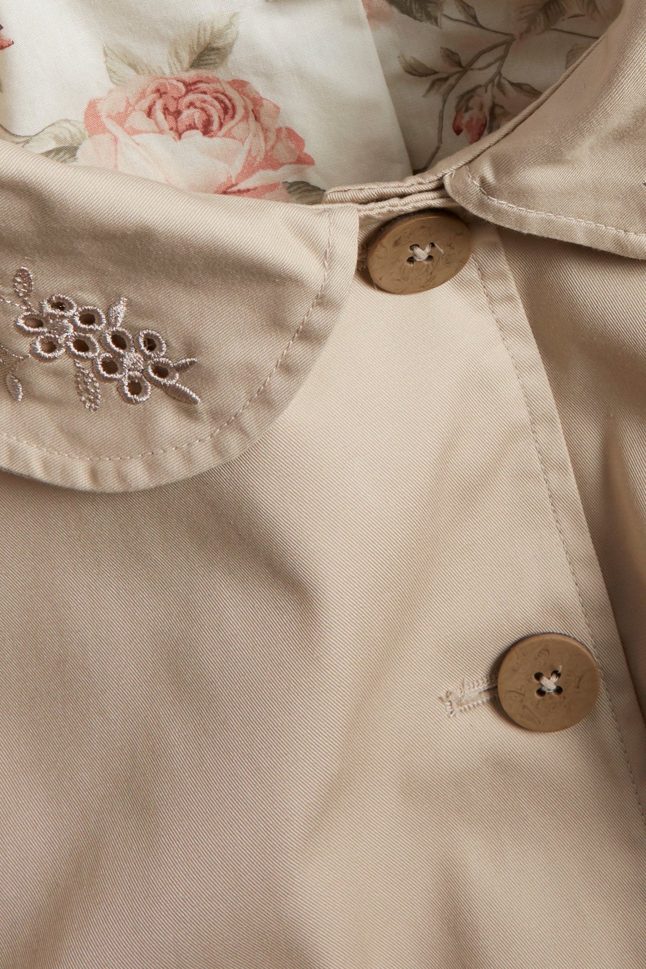 Women's beige short trench coat