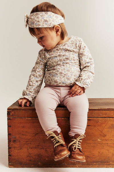 Baby light pink leggings with ruffles