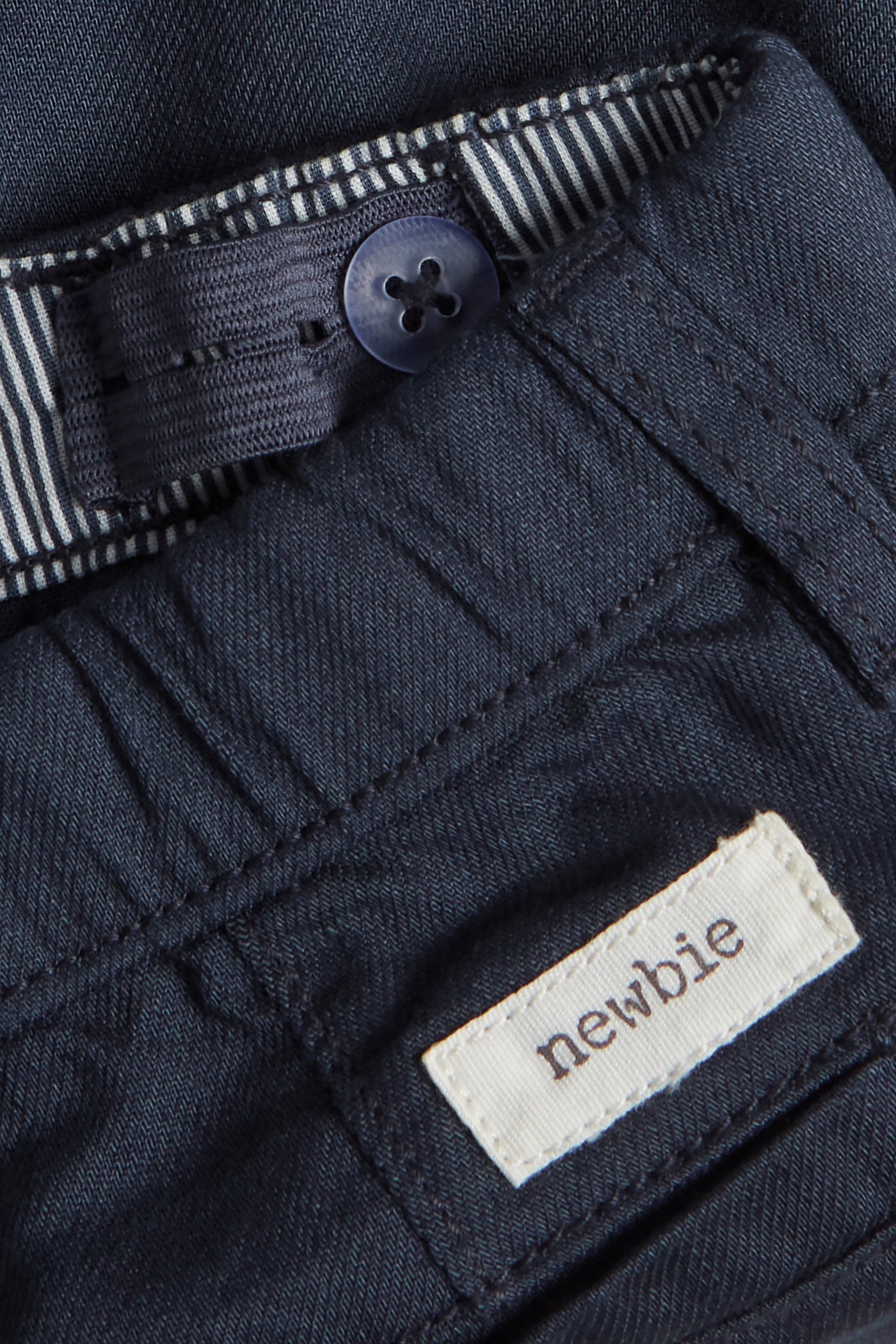 Kids´ navy woven shorts