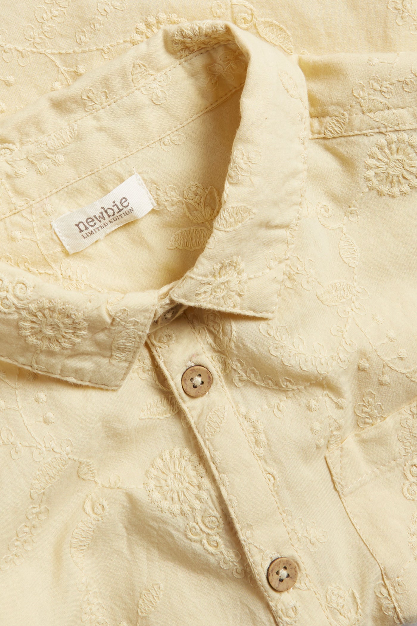 Kids' yellow short-sleeved shirt