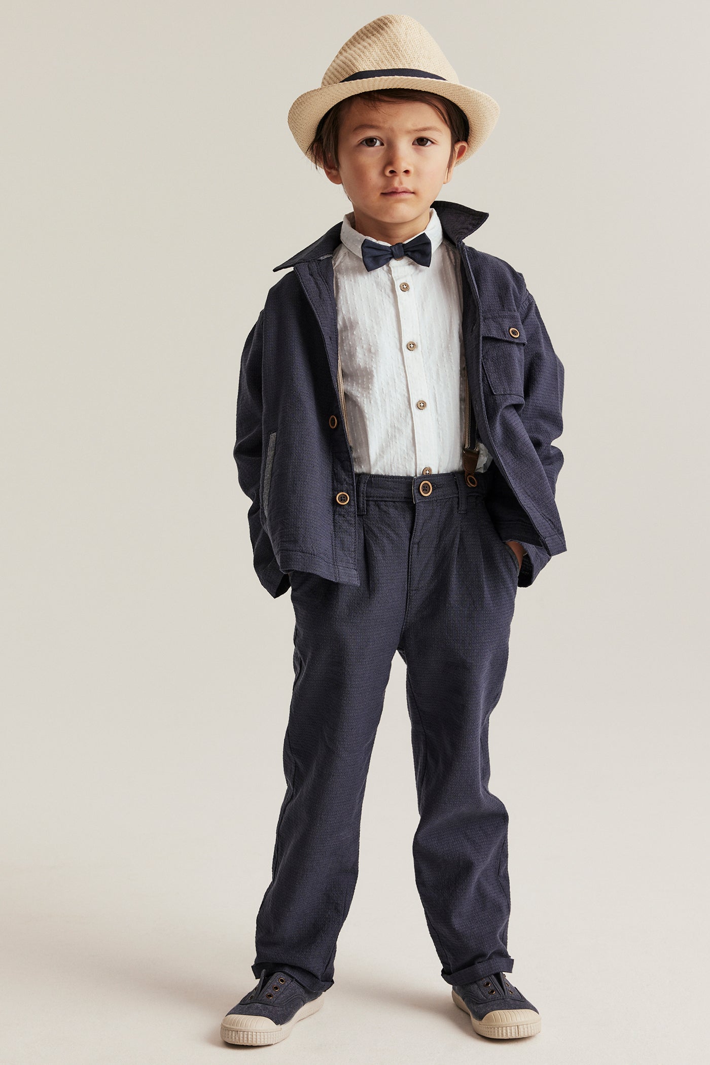 Kids' white shirt with bow