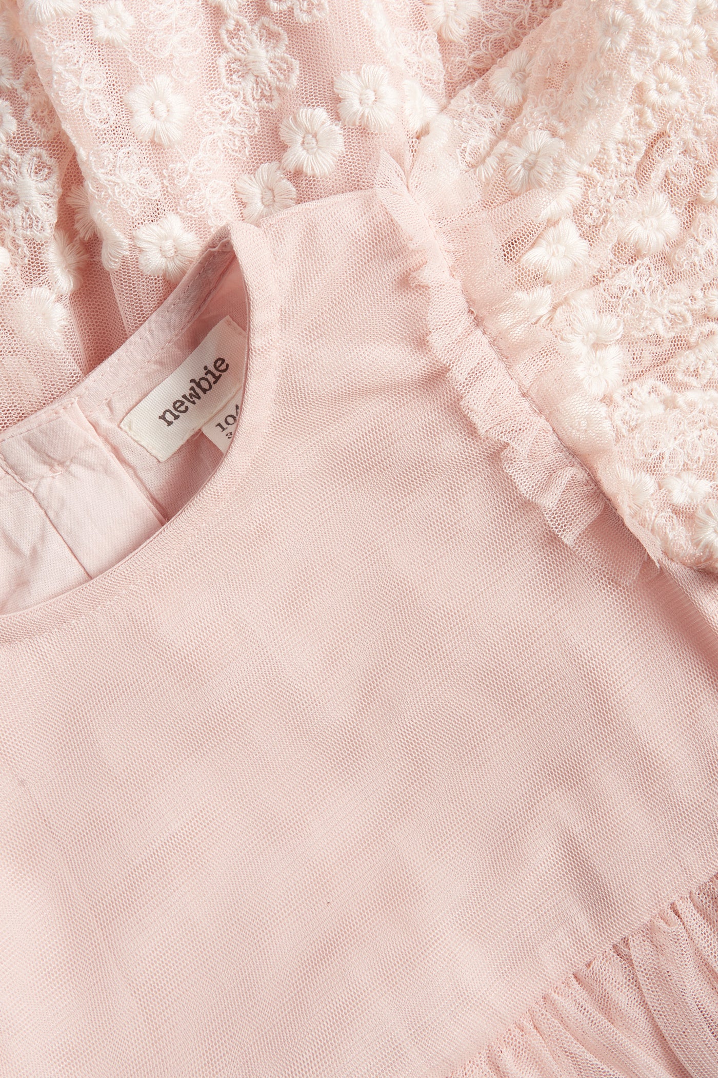 Kids´ pink mesh dress