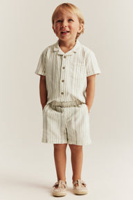 Kids' white striped shorts