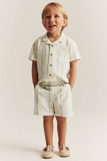 Kids' white striped shorts