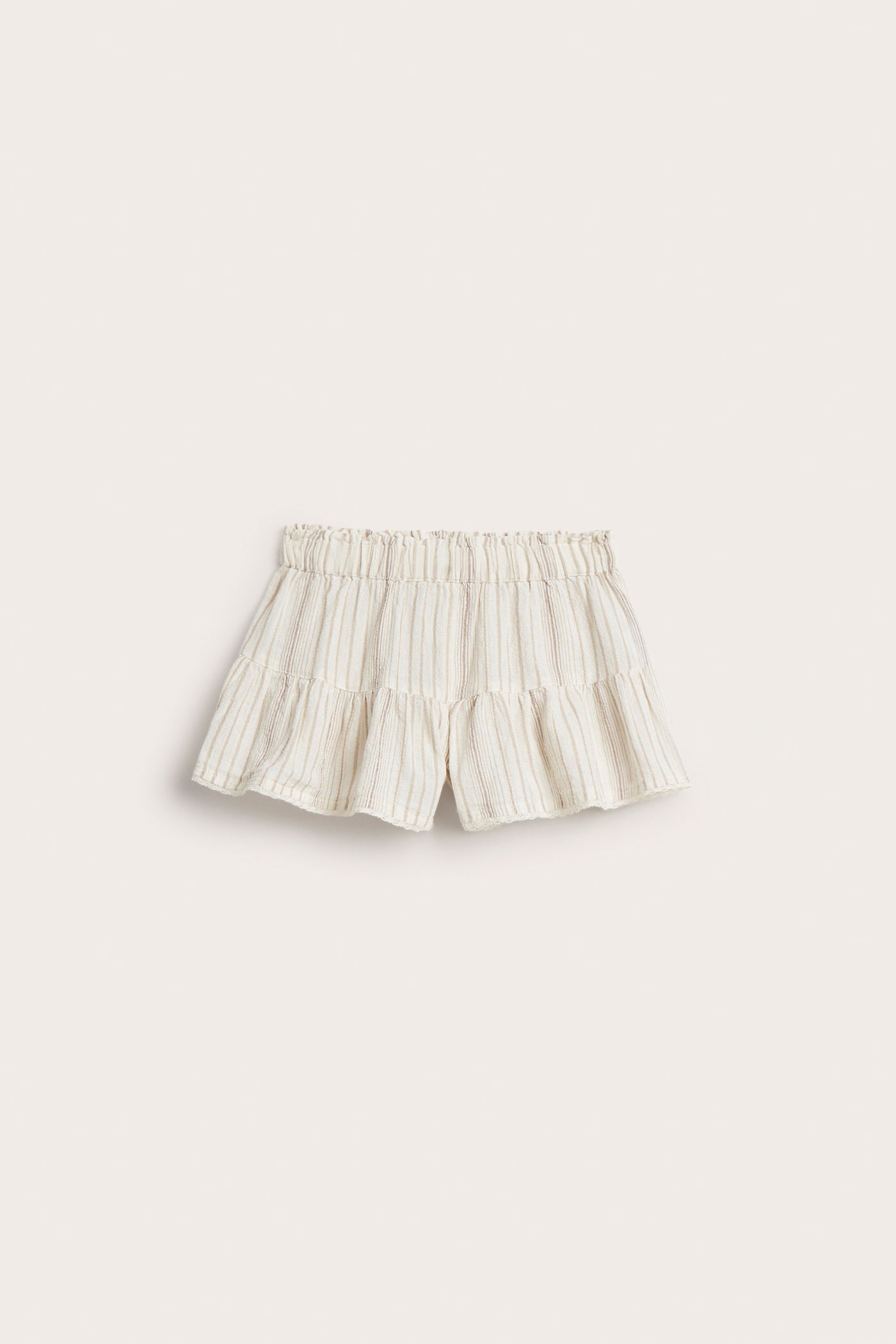 Kids' white lace shorts