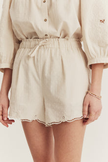 Women's beige embroidered shorts
