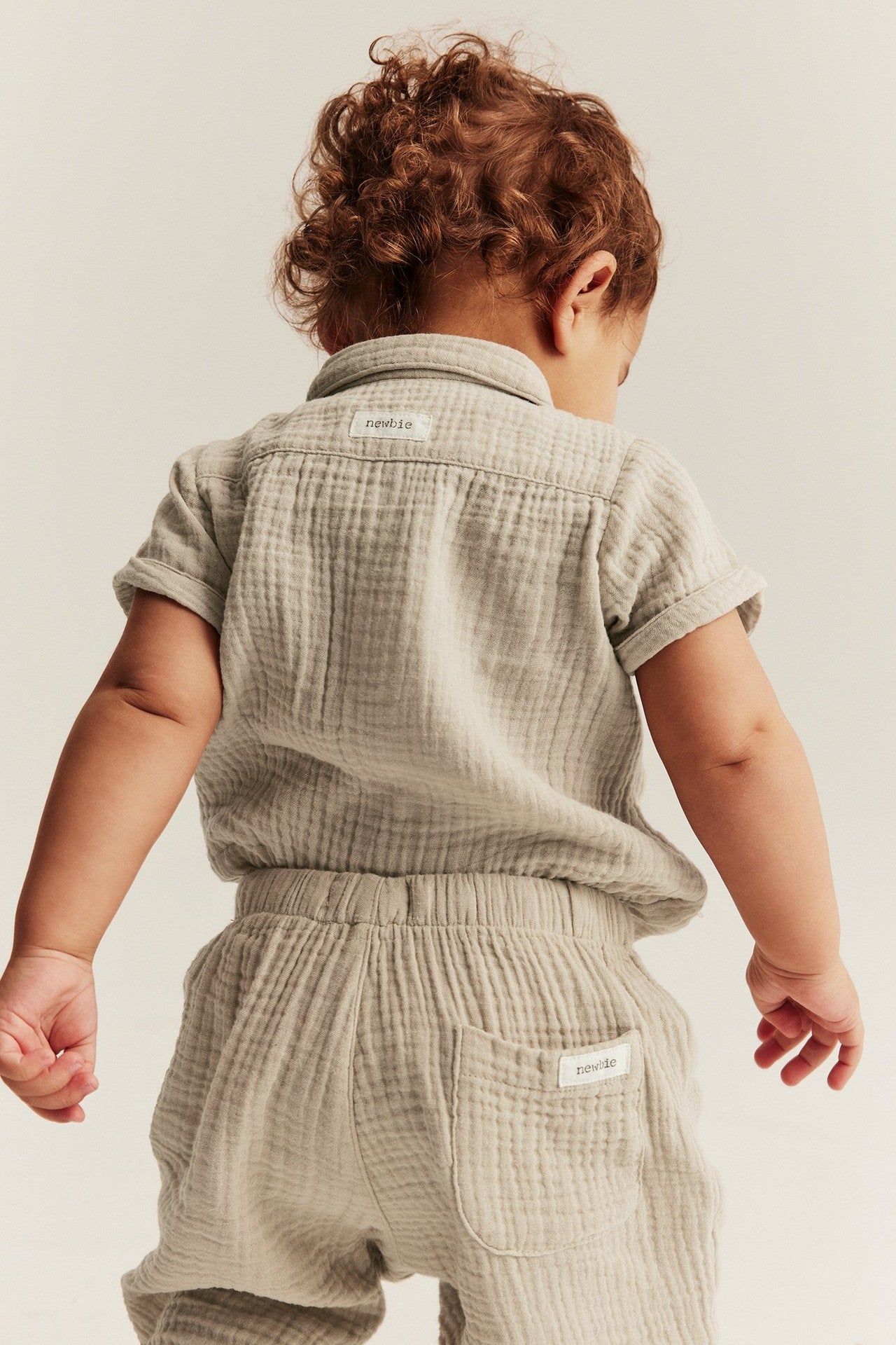 Baby beige muslin shirtbody