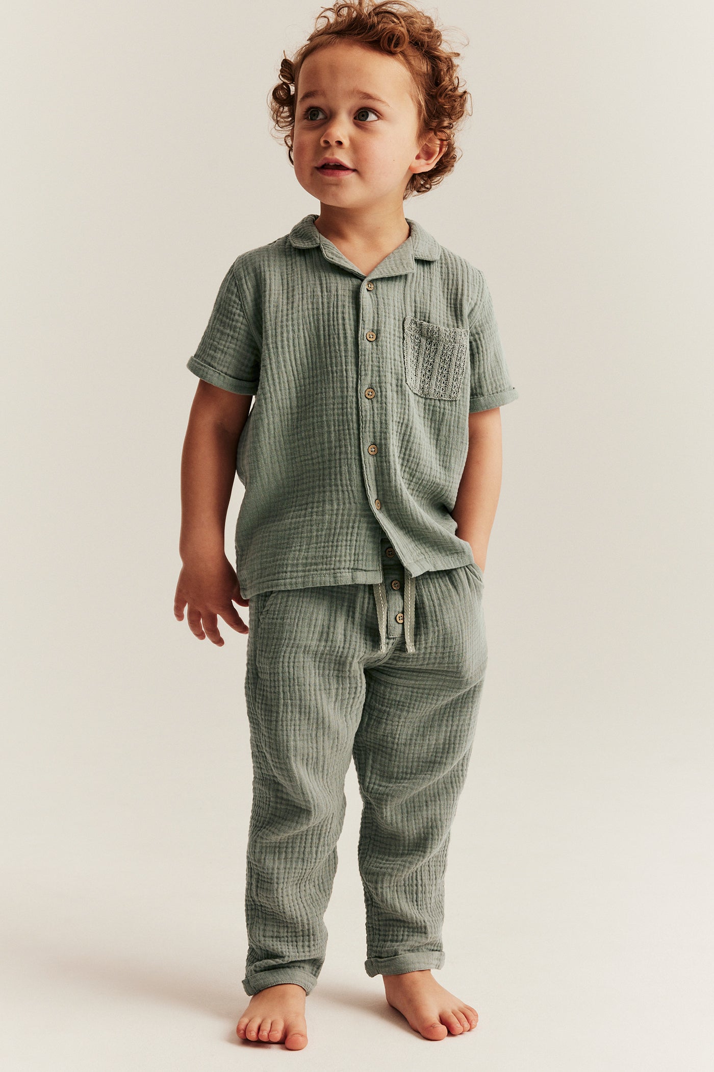 Kids green muslin short-sleeved shirt