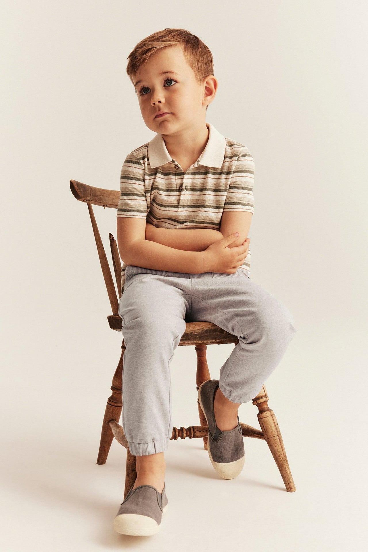 Kids beige jogging trousers