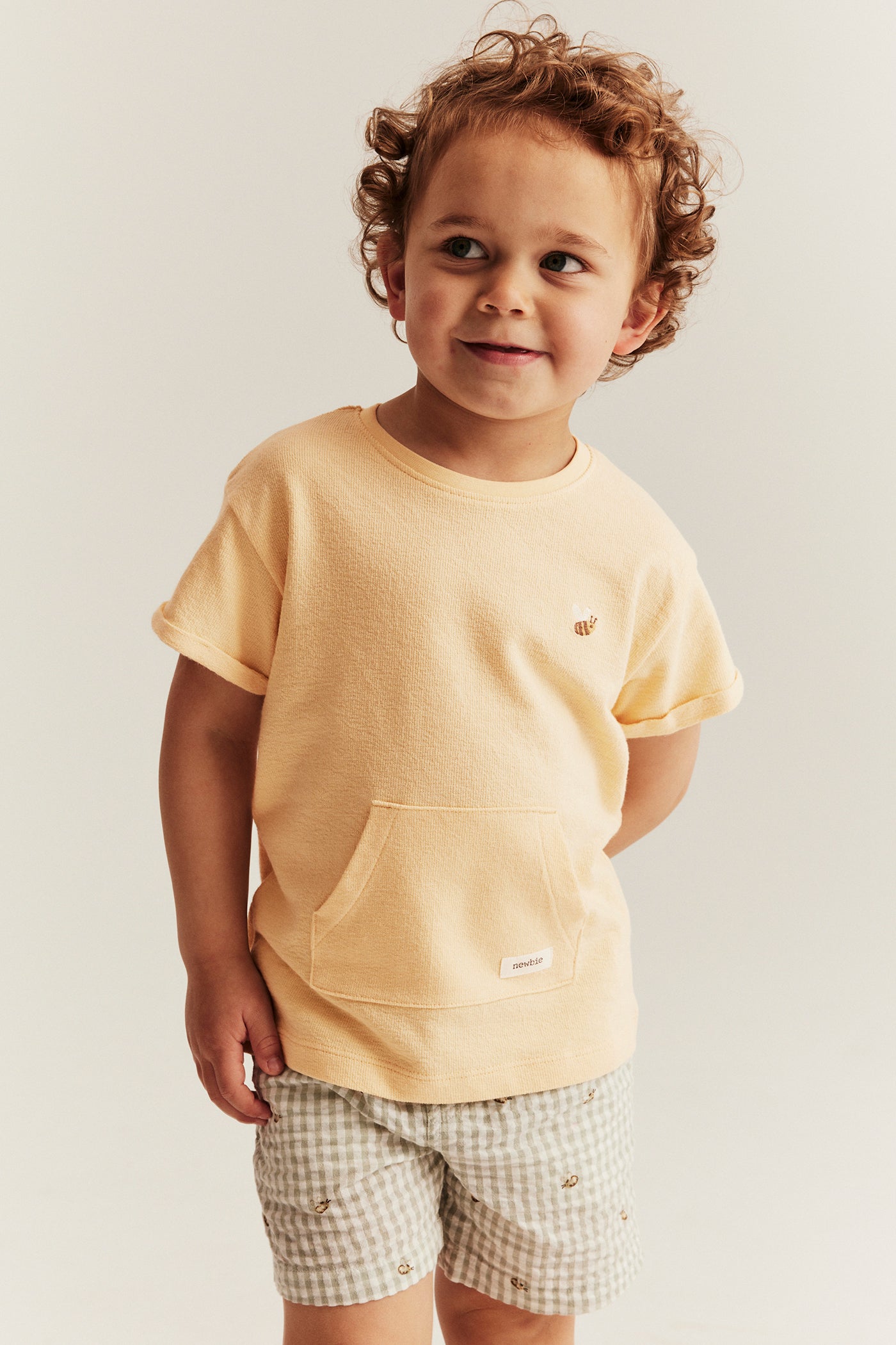 Kids yellow bumblebee t-shirt