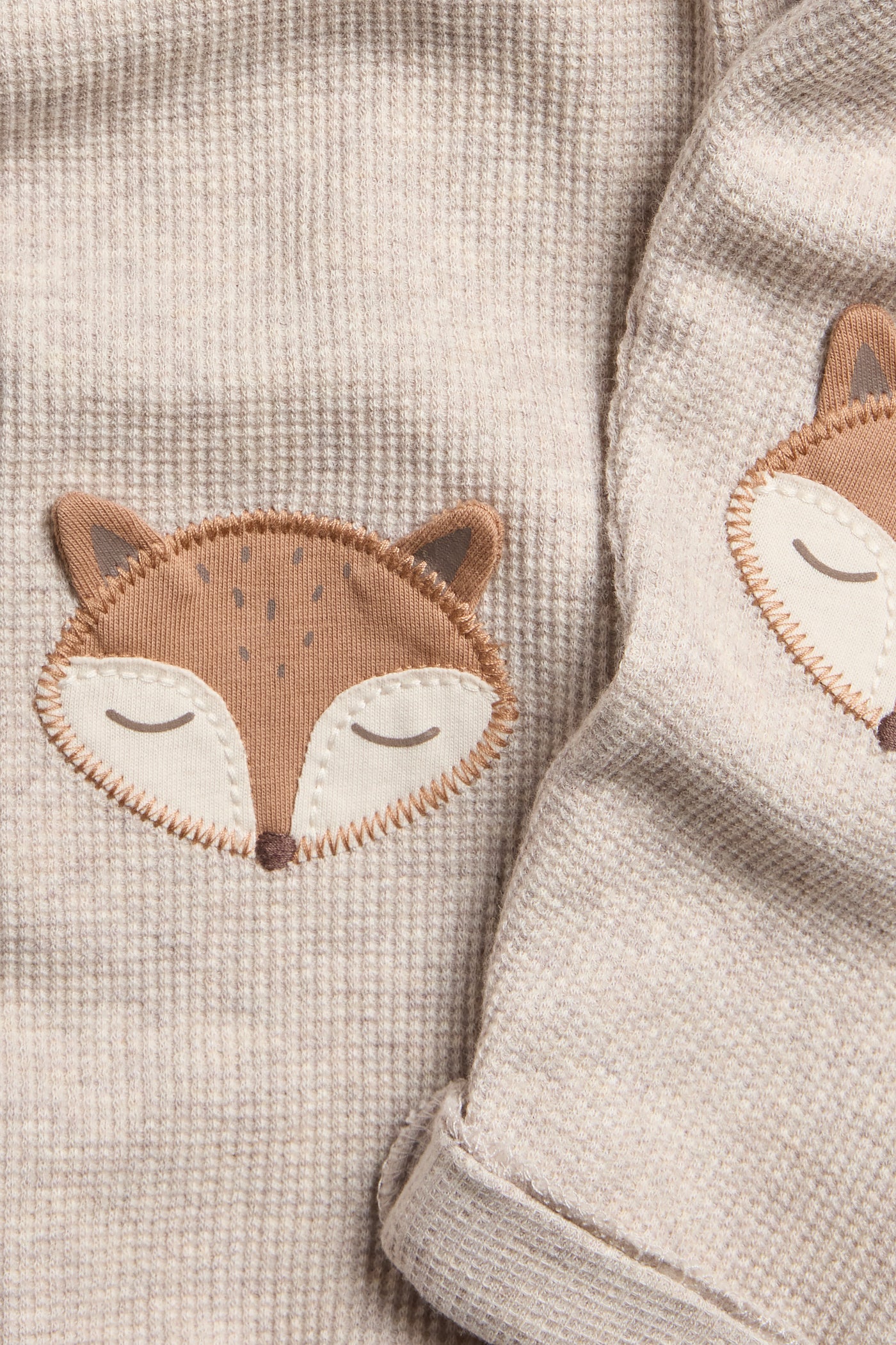 Baby beige leggings with foxes