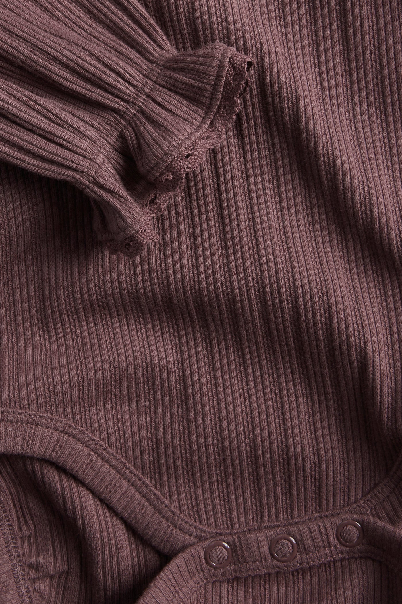 Baby lilac ribbed bodysuit with lace trim