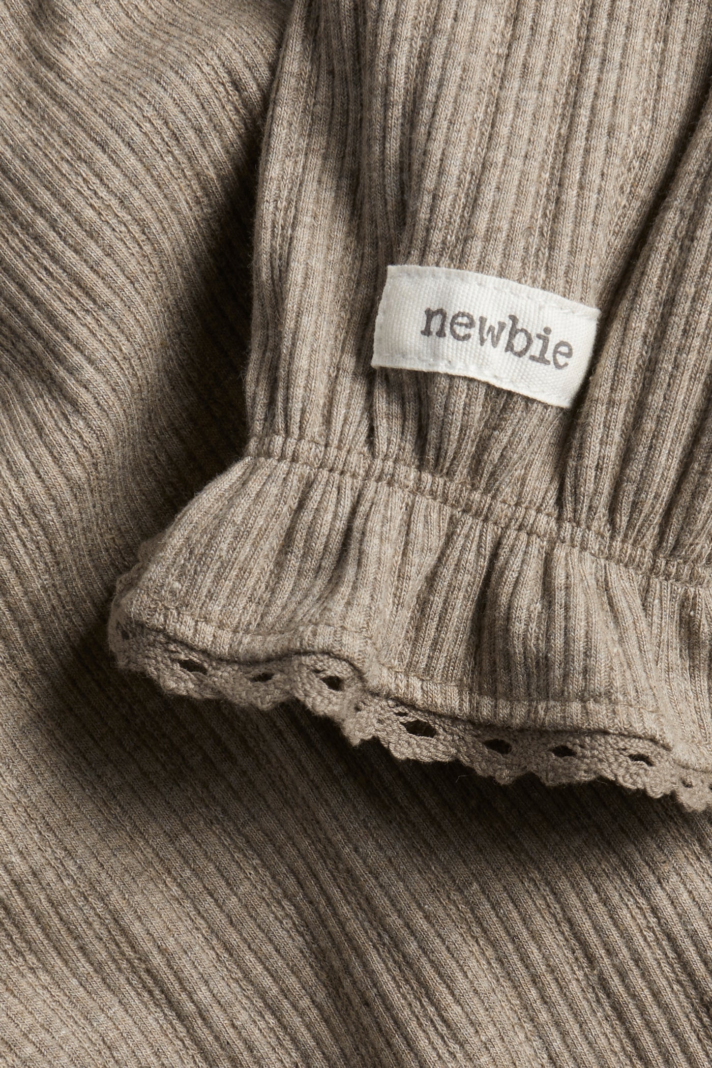 Baby brown ribbed bodysuit with lace trim
