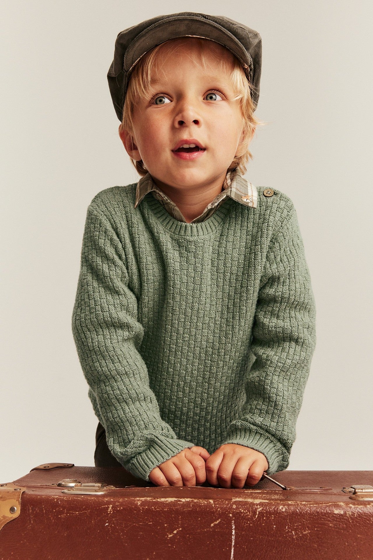 Kids´ green knitted jumper