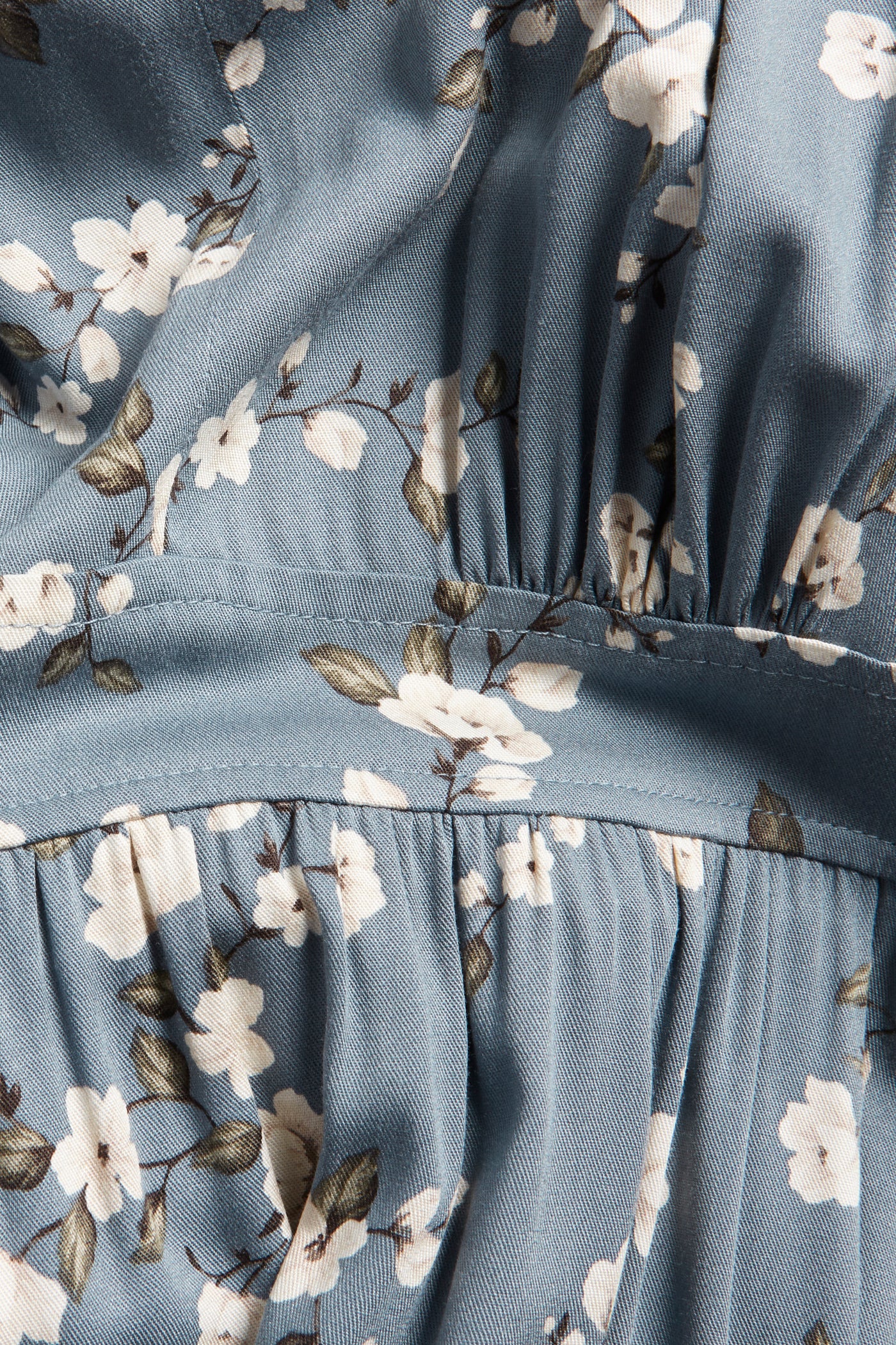 Women's blue floral dress