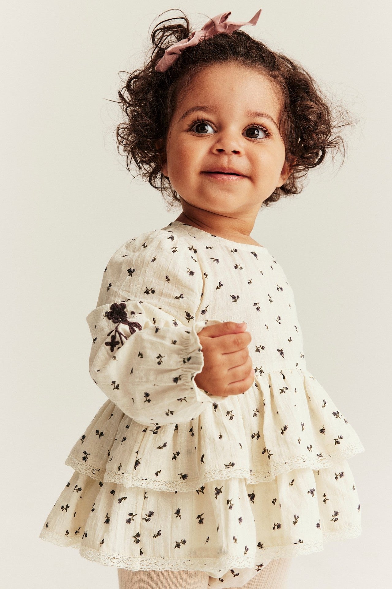 Baby beige ditzy floral bodysuit