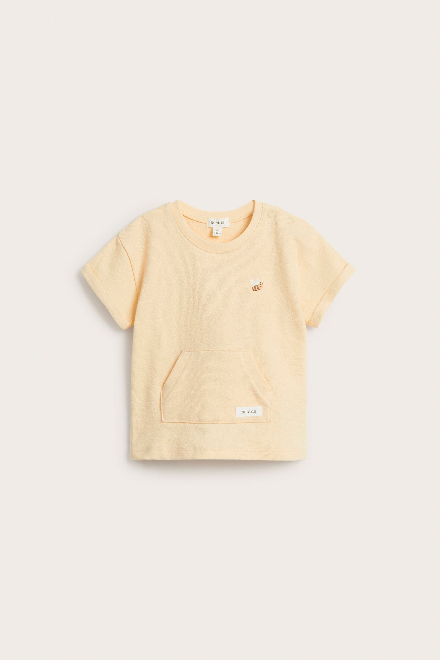 Baby yellow t-shirt with bumblebee