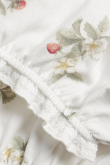 Baby white strawberry frill shorts