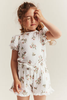 Kids´ white strawberry shorts