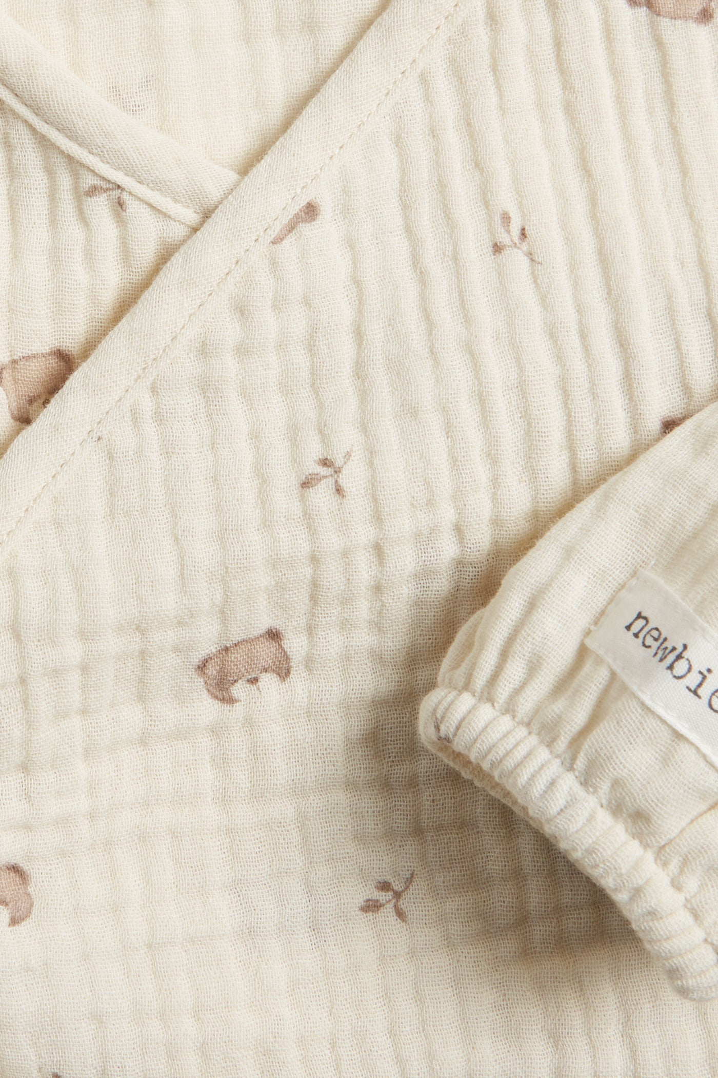 Baby beige bodysuit with bears