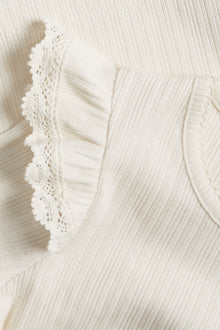 Kids white ribbed top with frills
