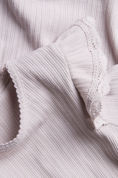 Kids' lilac ribbed top with frills