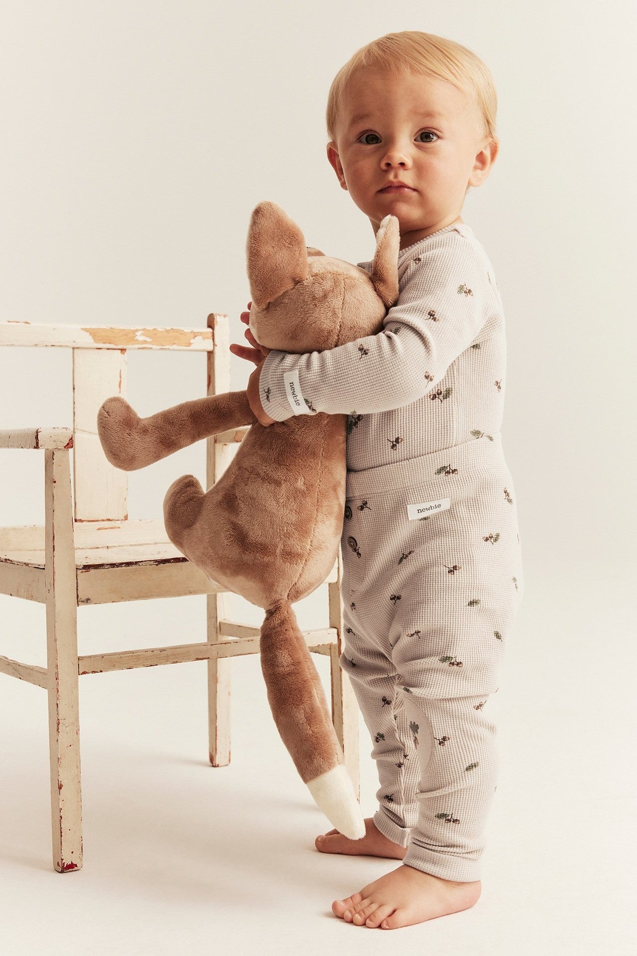 Baby beige acorn leggings