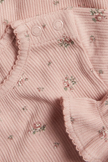 Baby pink ribbed floral bodysuit