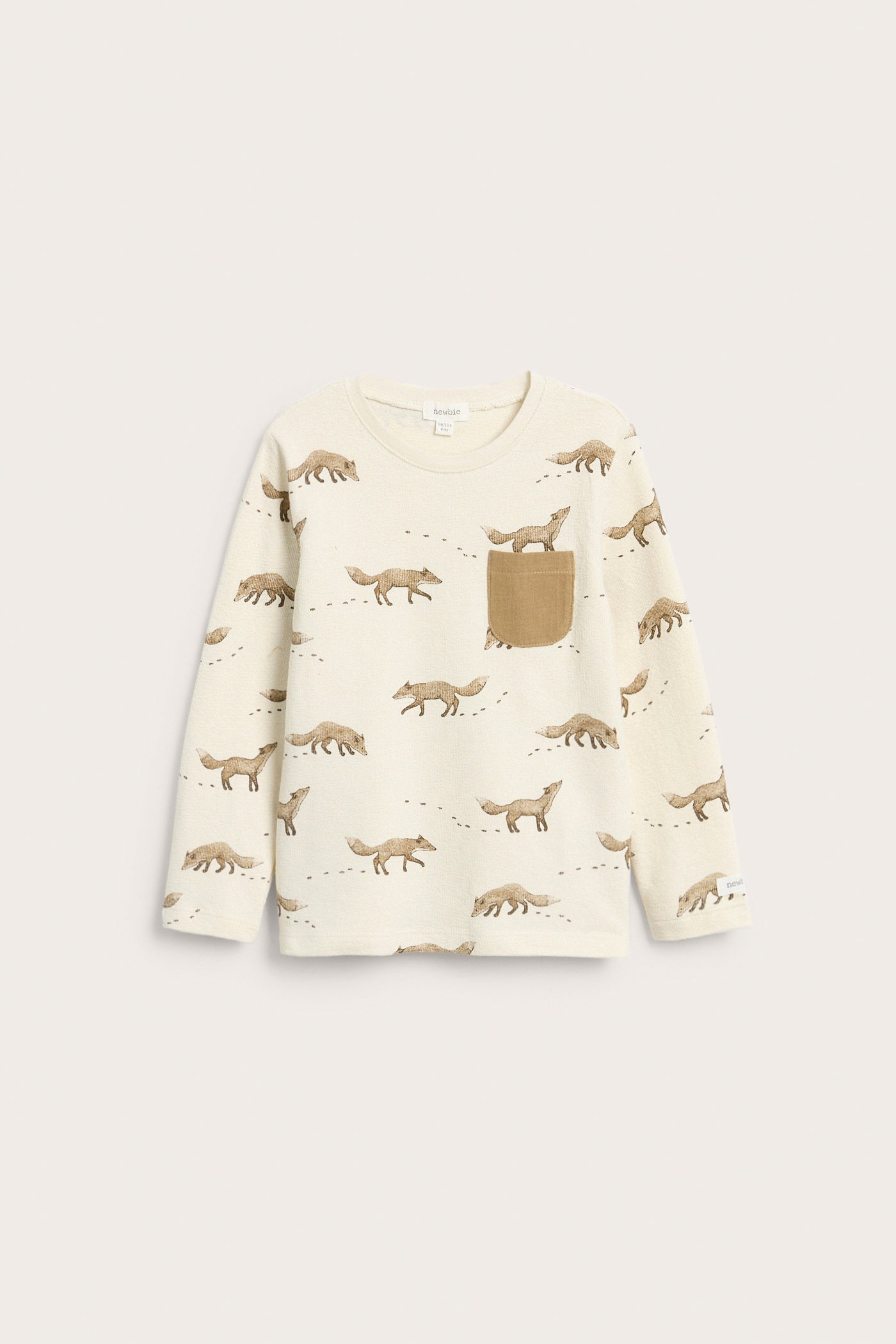 Kids beige top with foxes
