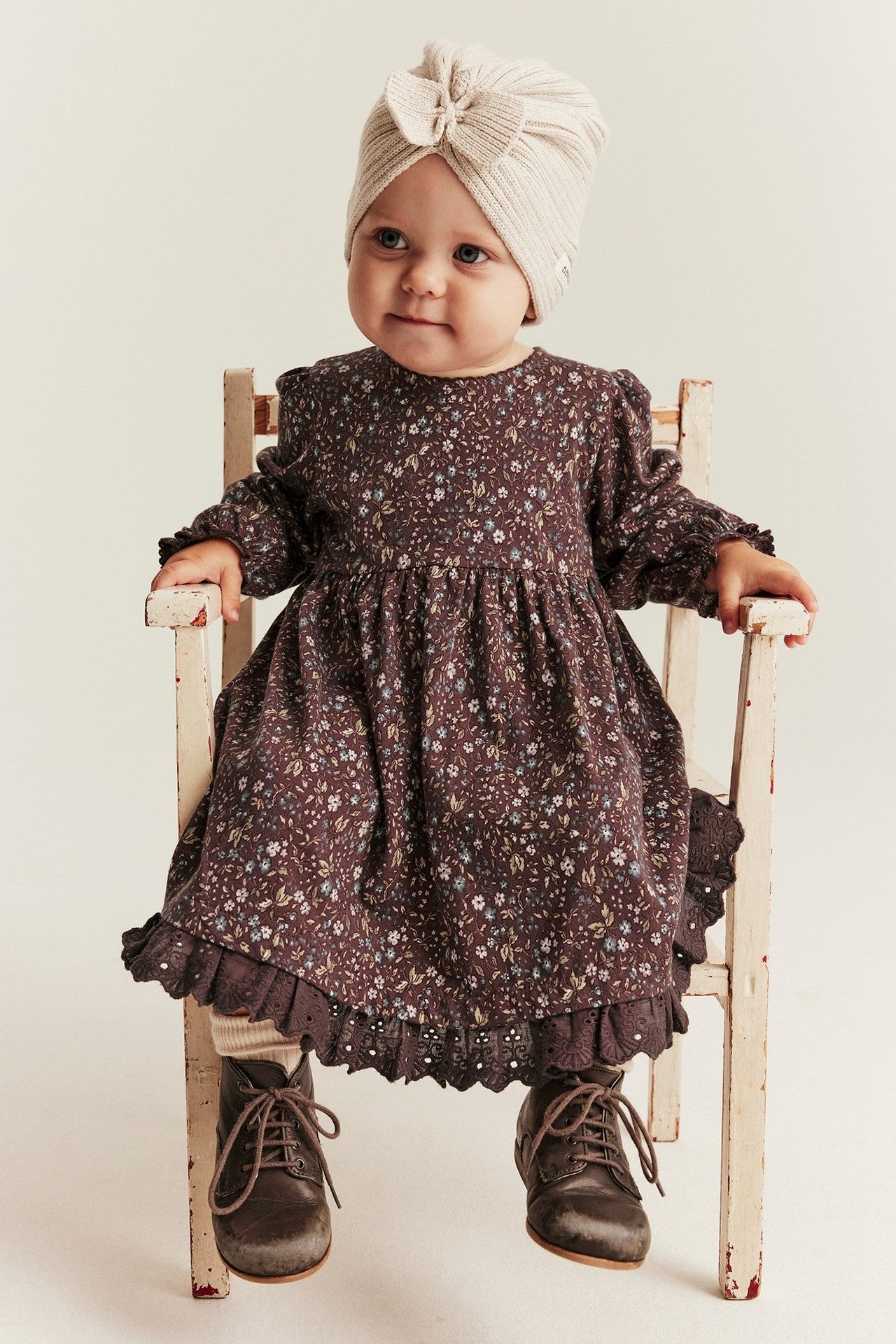 Baby lilac floral dress with lace