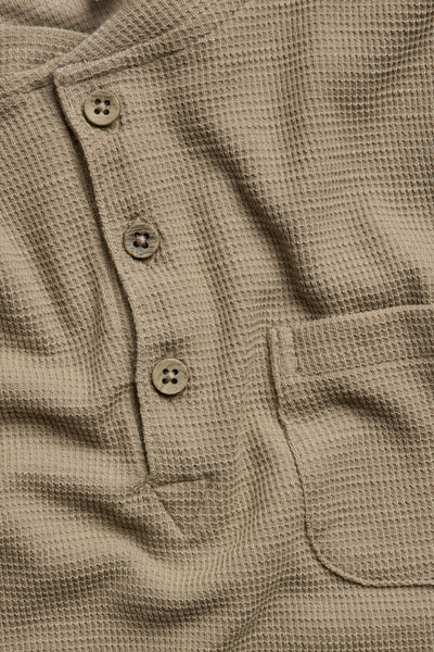 Kids´ brown waffle knit top