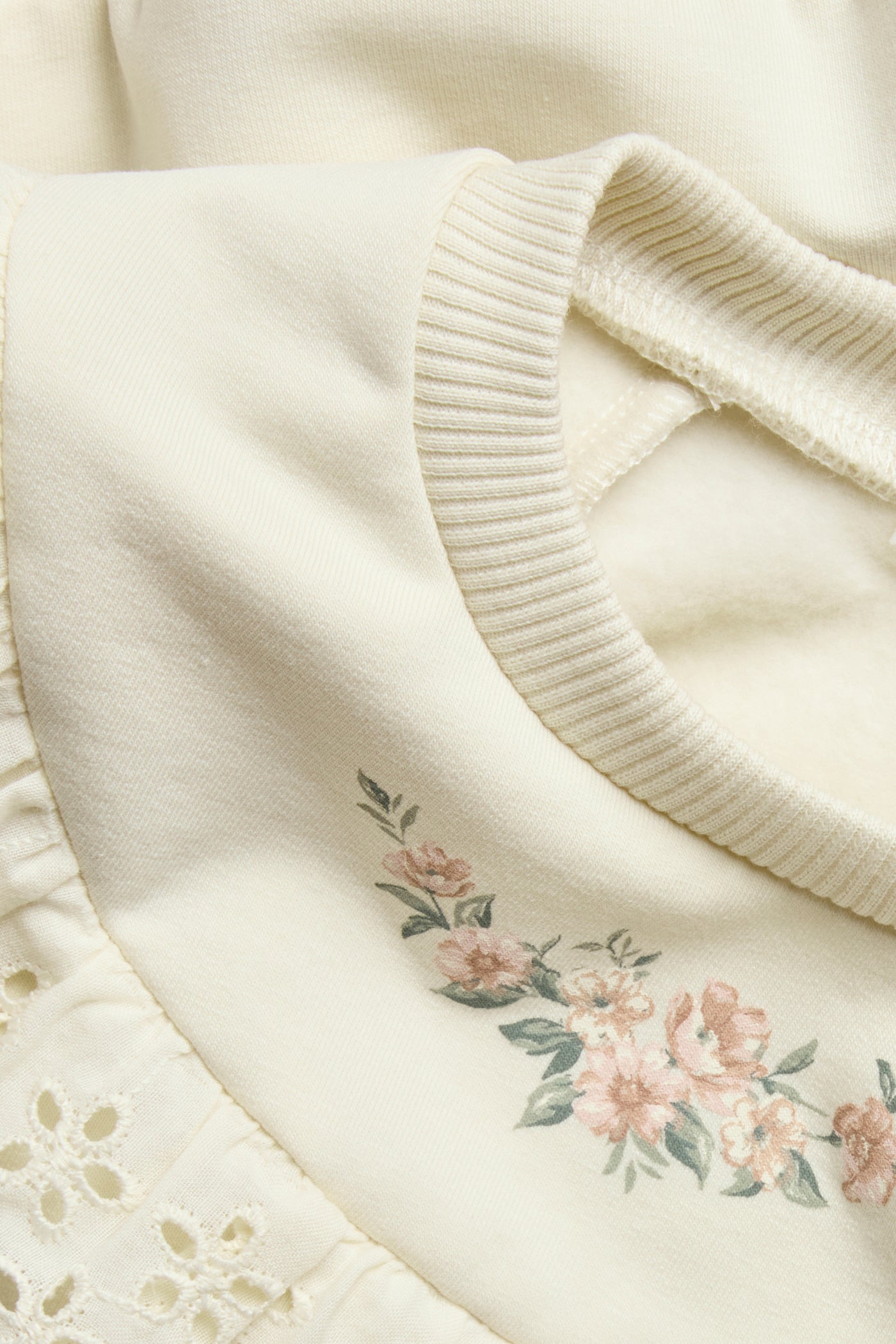 Kids' beige sweatshirt with lace frill