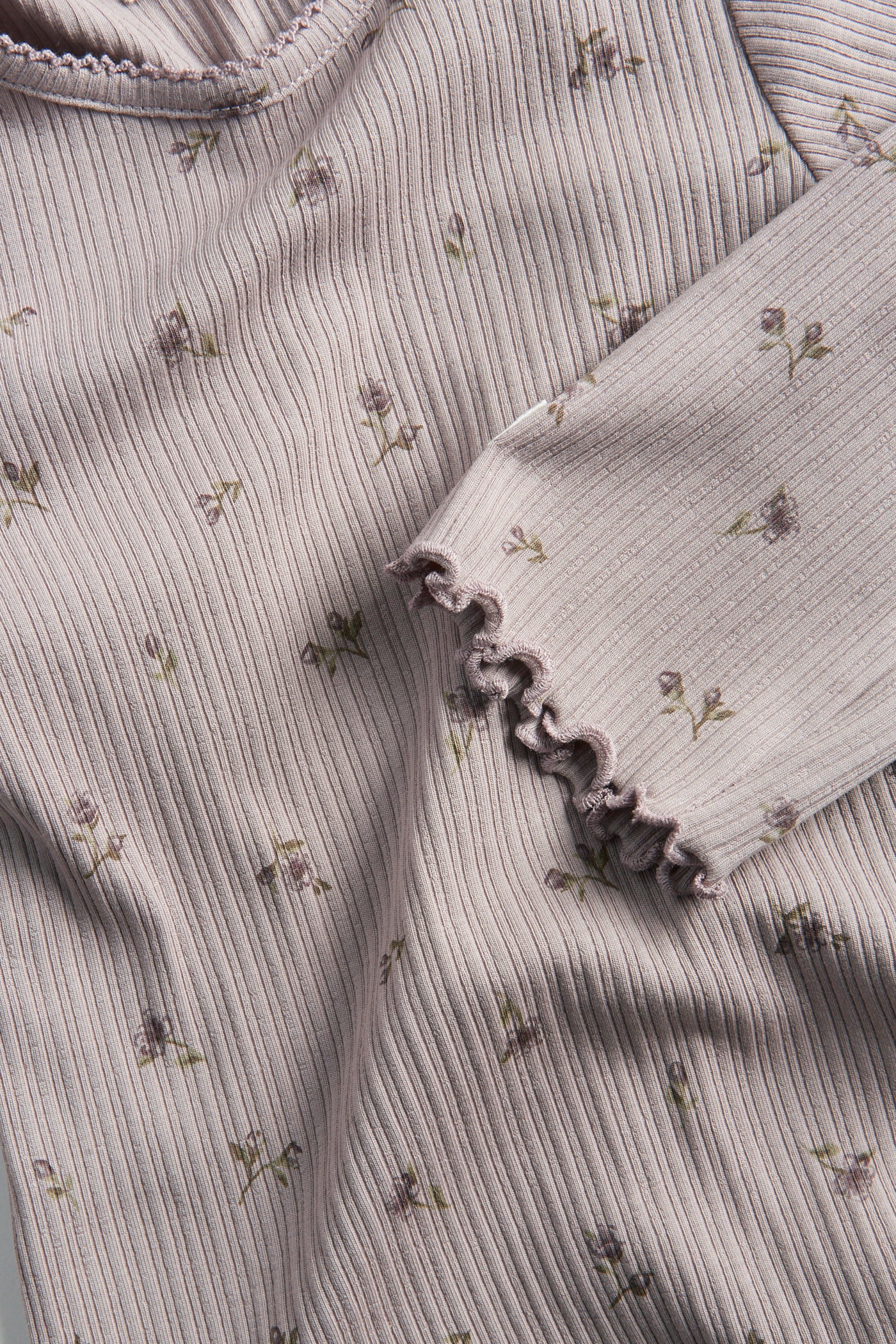 Baby lilac ribbed floral bodysuit