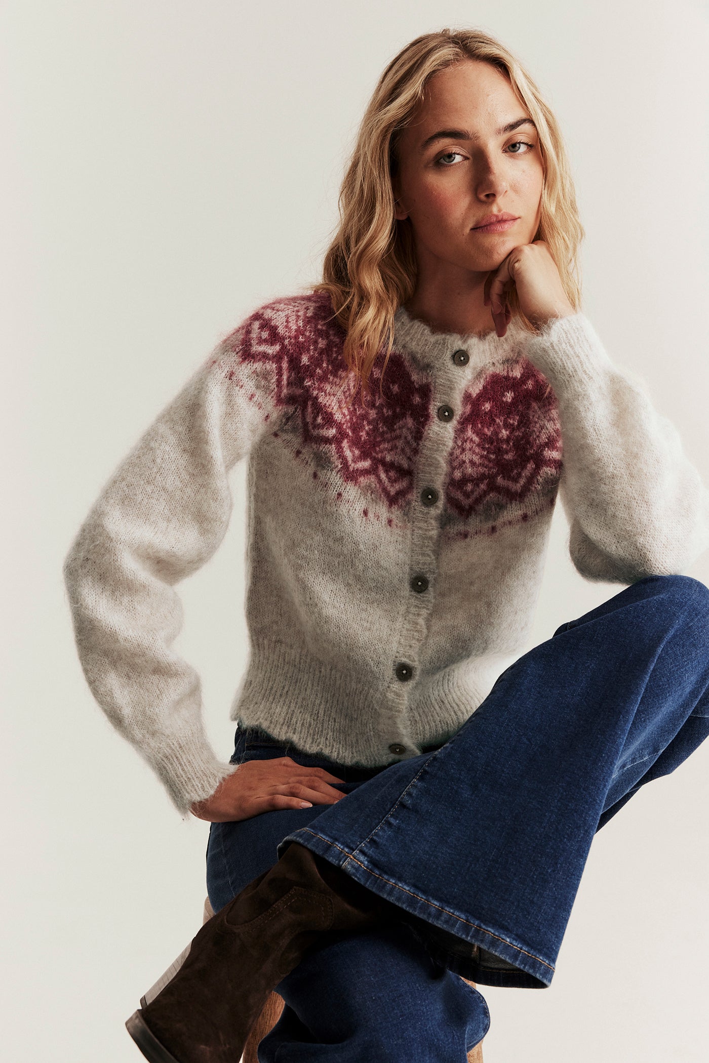 Women's beige wool-blend knit cardigan