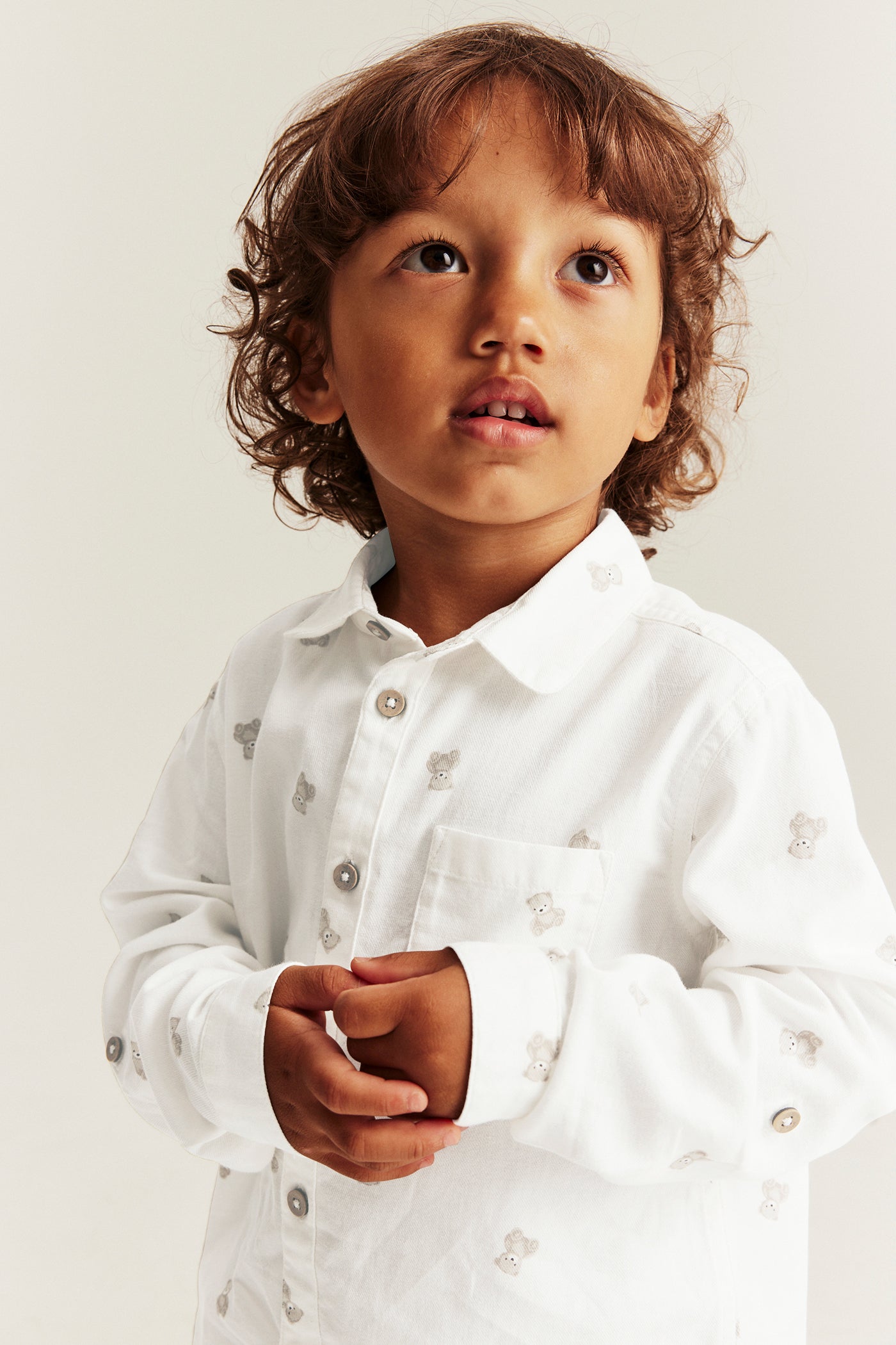 Kids' white shirt with teddy bears