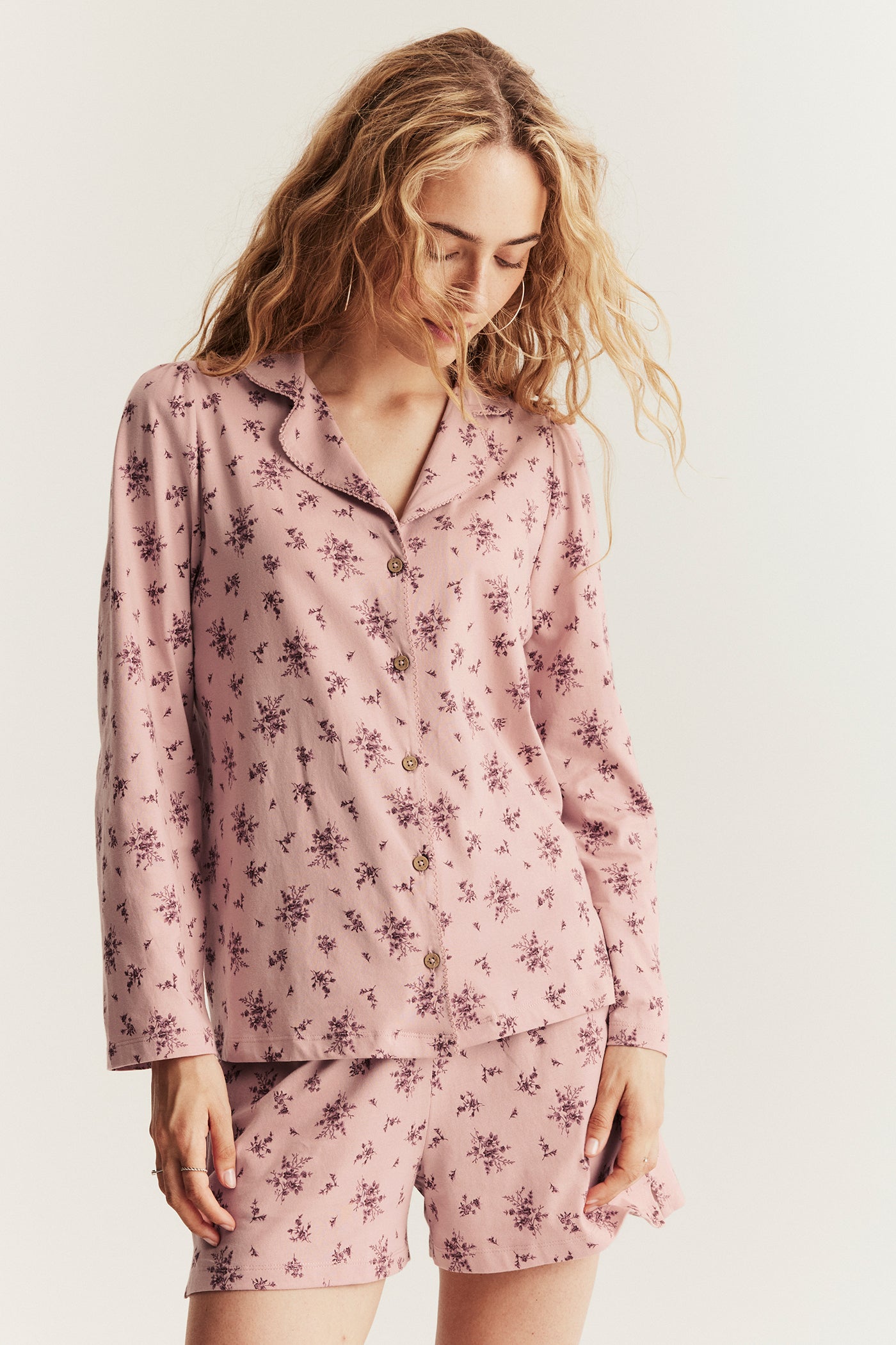 Women's pink floral pyjamas