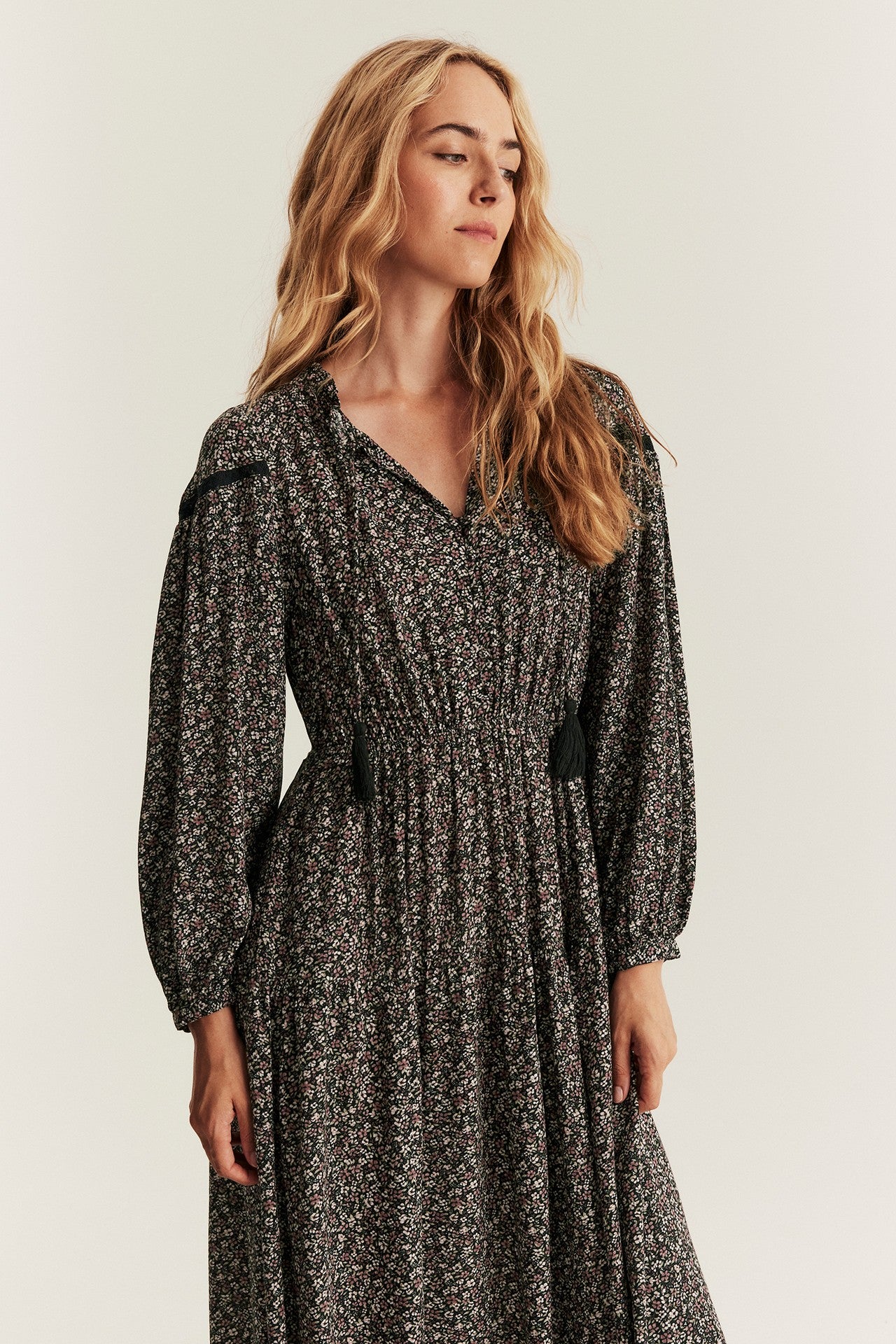 Women's black ditsy floral dress