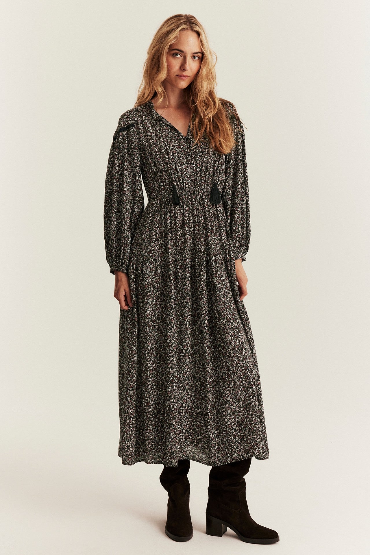 Women's black ditsy floral dress