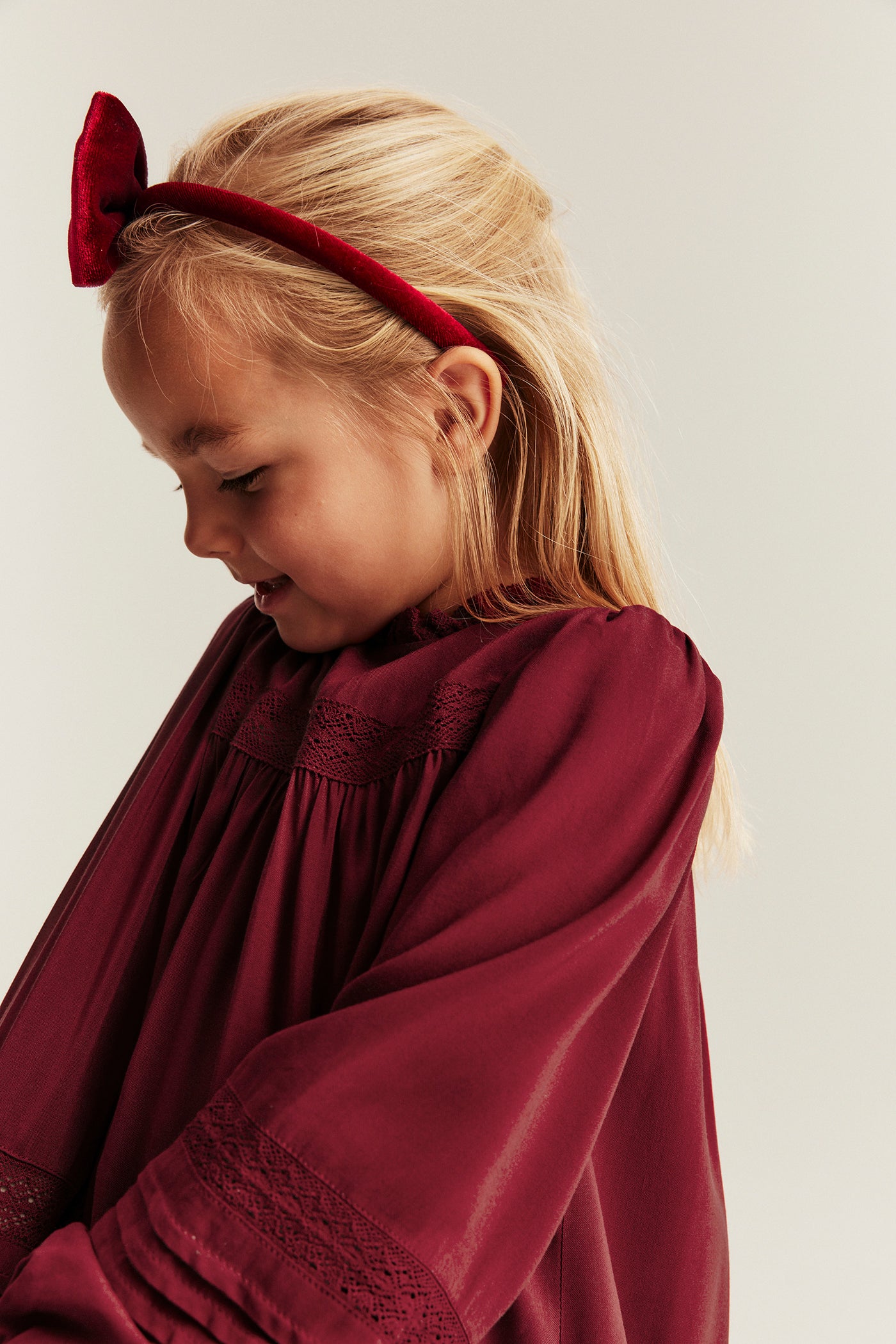 Kids' red dress with lace